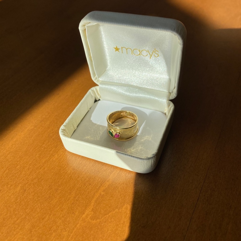 Ring